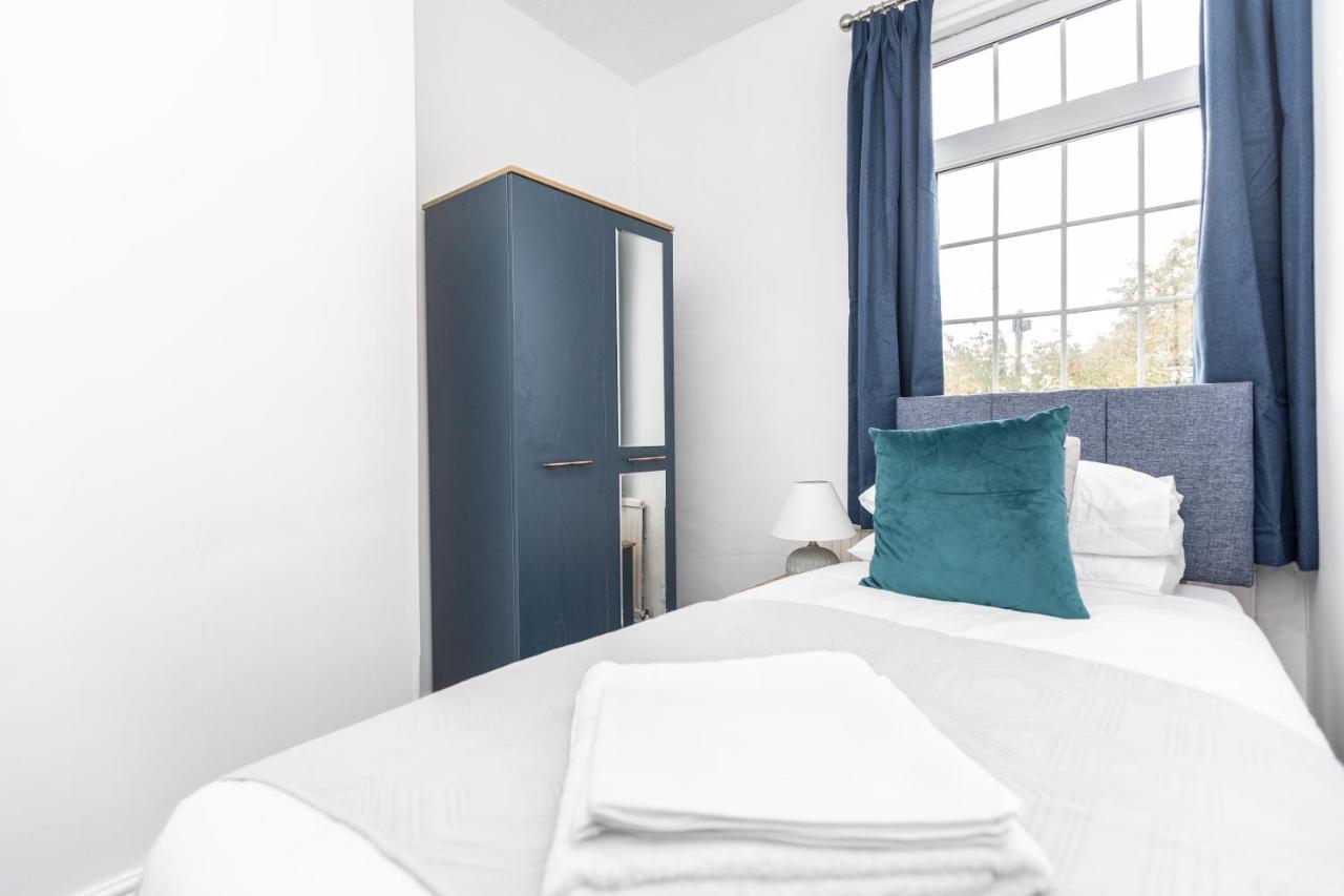 Spacious Three Bedroom Property!